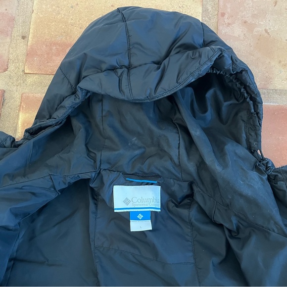 Columbia Hooded Puffer Jacket - Picture 2 of 4